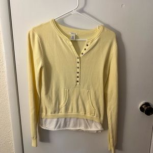 Yellow sweater